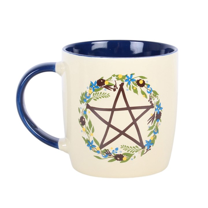 Solstice Wreath Mug - Image 2