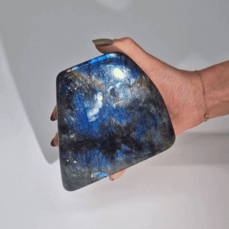 Madagascar Labradorite Statement Stone (approx 900-1100gms 140-170mm) - Image 2