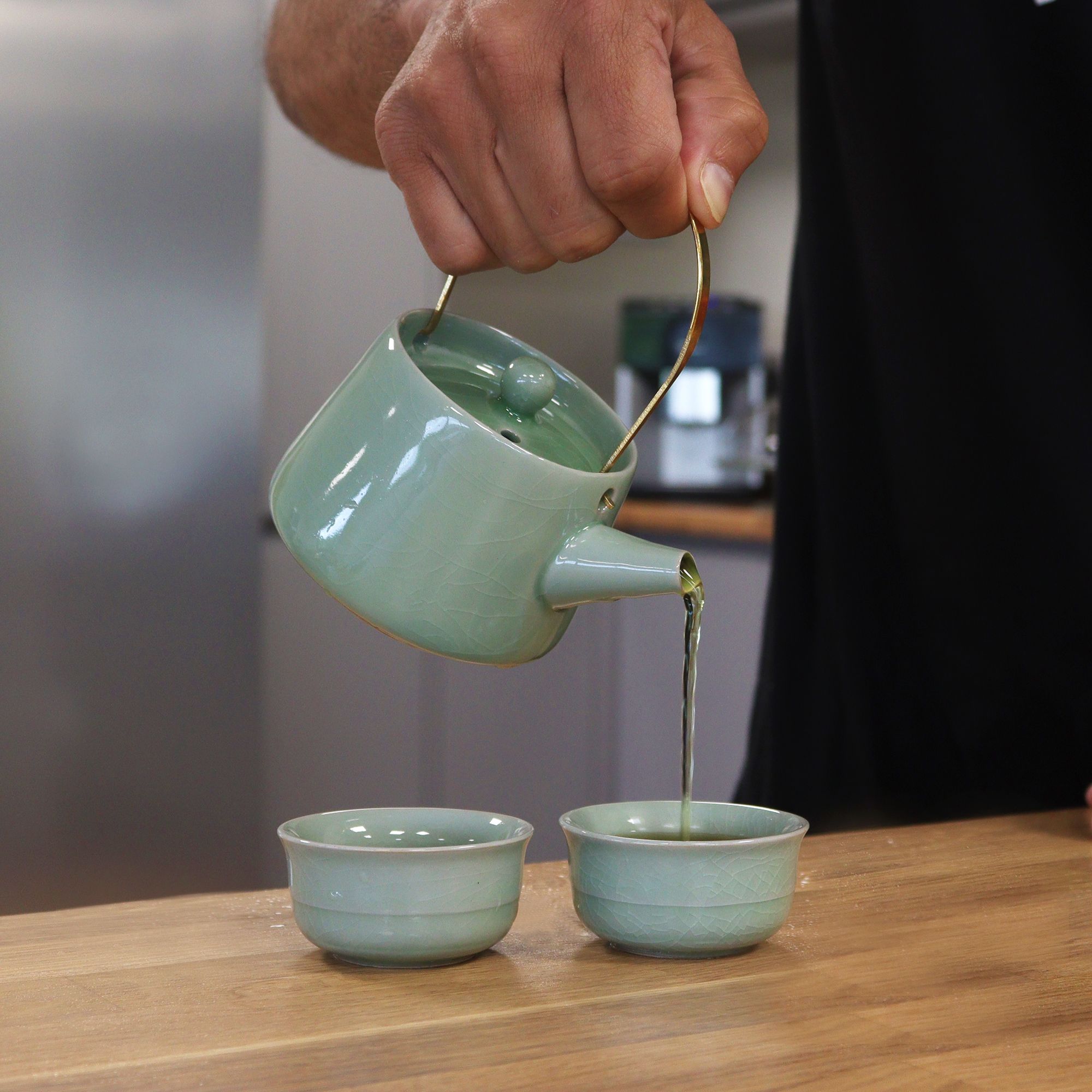 Herbal Jade Teapot Set - Pot & Two Cups - Image 3
