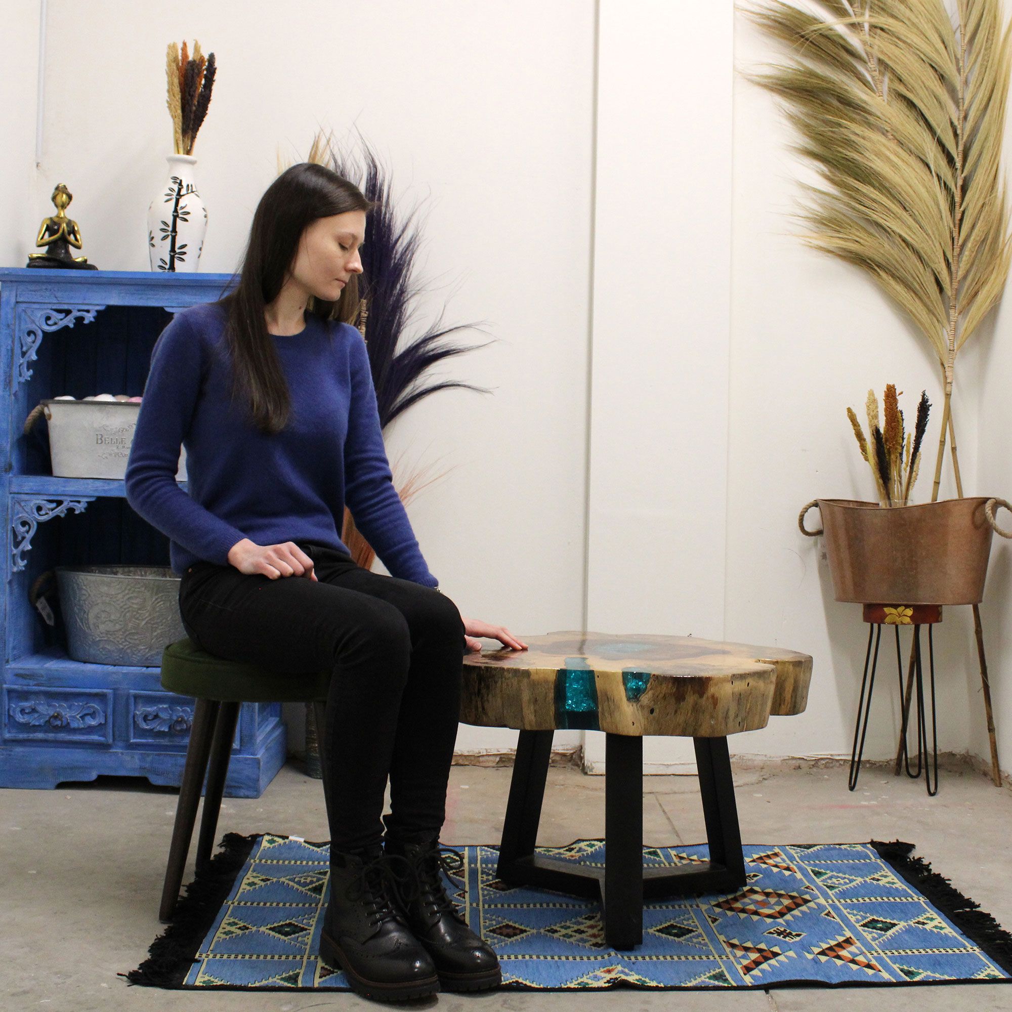 Tamarind and Resin Coffee Table - Aqua - Image 2